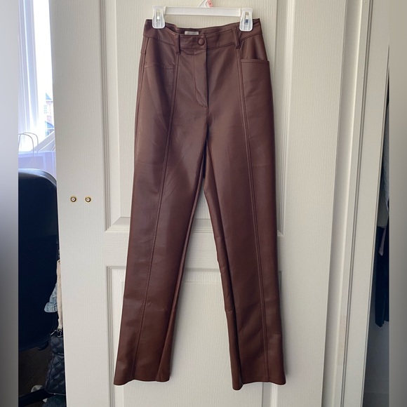 ARITZIA WILFRED REBEL PANT a straight leg leather pant - Picture 5 of 11